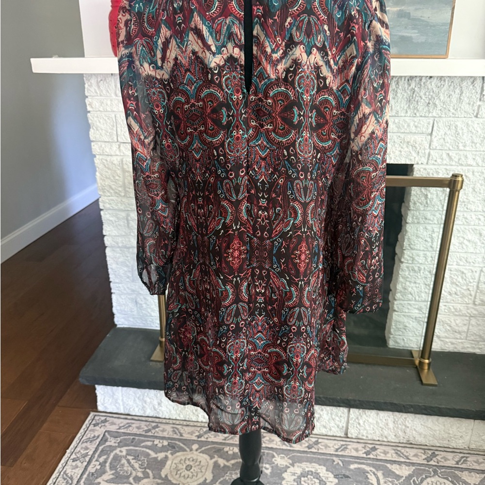 Boutique Style Multicolor Patterned Dress - Picture 4 of 5